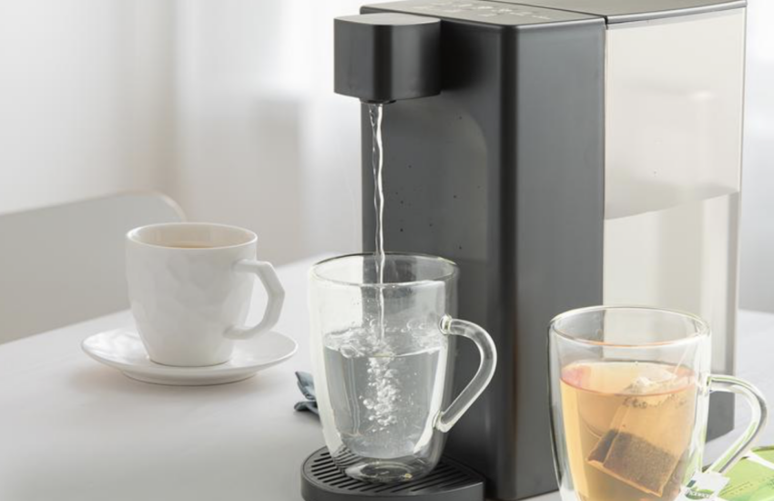 Action digitale heetwaterdispenser