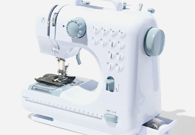 HEMA naaimachine 12 steeks | Review | De Beste Kopen