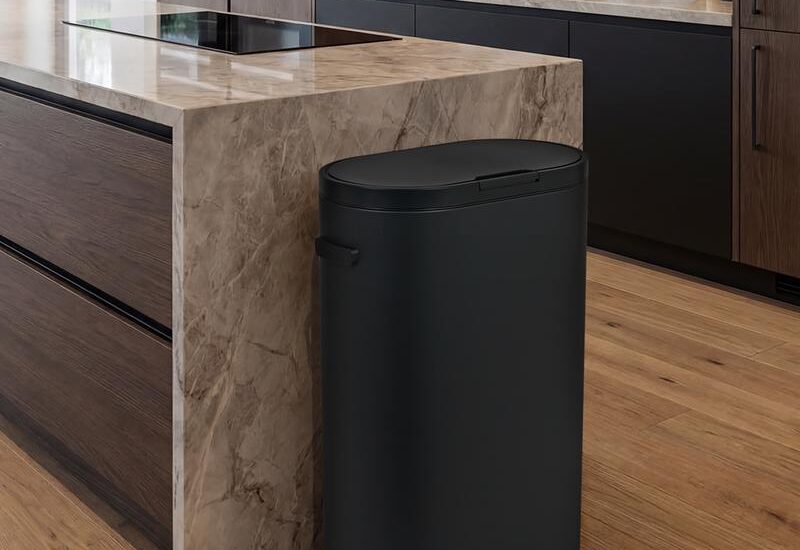 Action prullenbak 60 liter ovaal zwart - stijlvol ovaal ontwerp voor moderne interieurs