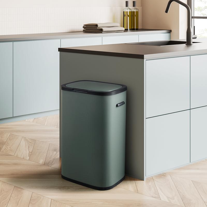 Prullenbak 60L donkergroen Action review De Beste Kopen