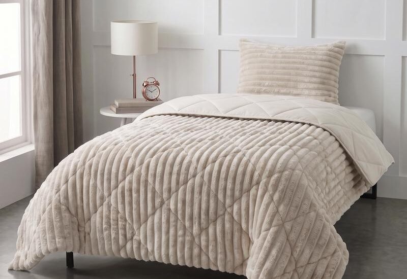 Lazy all-in-one dekbed ribstof - off white Action review De Beste Kopen